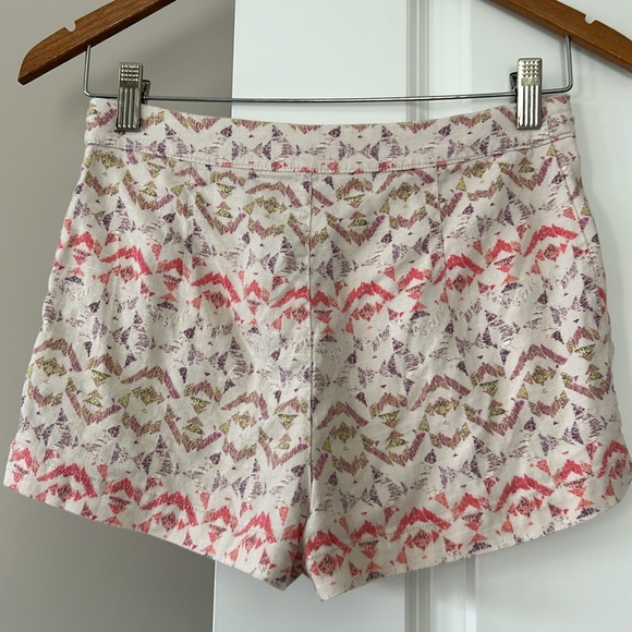 Free People Tribal Print Flat-Front Hi-Rise Linen/Rayon Shorts Pockets Size 0 - Picture 8 of 8
